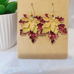 Gold Tone Enamel Maple Leaf Dangle Earrings Autumn Fall Jewelry Women NEW Casual